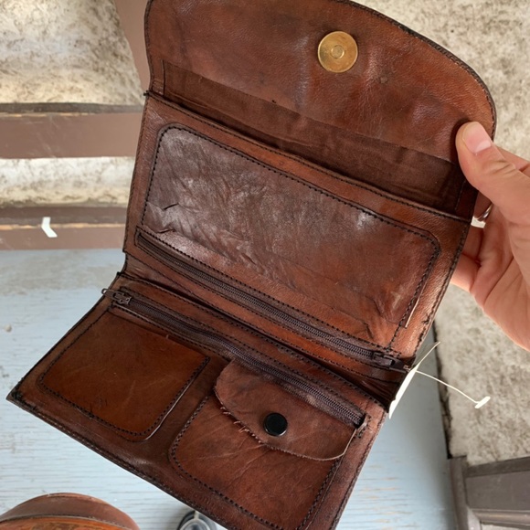 Vintage hand painted leather wallet - Picture 4 of 4